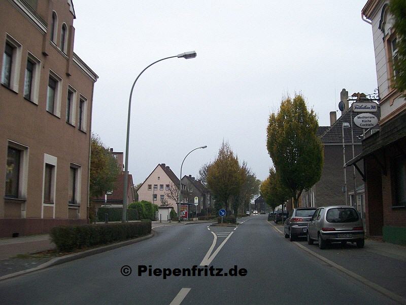 Kirchstrasse Richtung Mont-Cenis-Strasse.