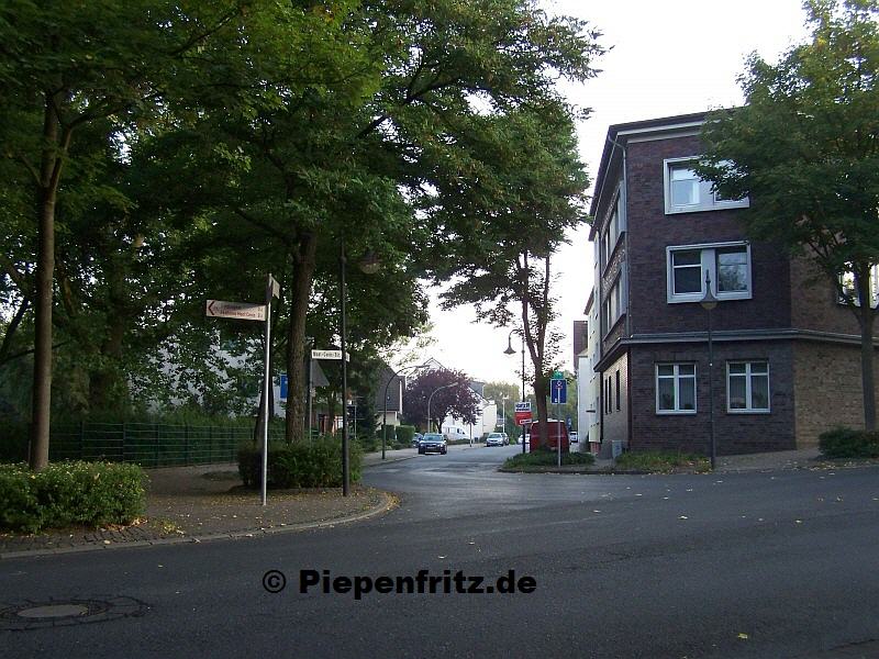Ringstrasse ab Mont-Cenis-Str. Richtung Nordost.
