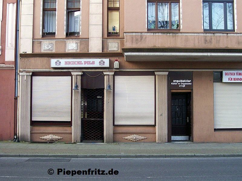 Hermann-L&ouml;ns-Strasse Richtung Herne Bf.