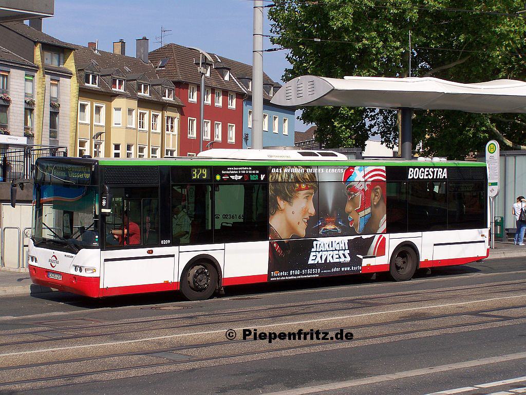 Neoplan N4416 Beschaffungsjahr 2002.