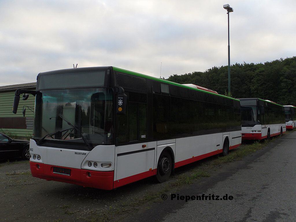 Neoplan N4416 Beschaffungsjahr 2000, ausgem. 2010.