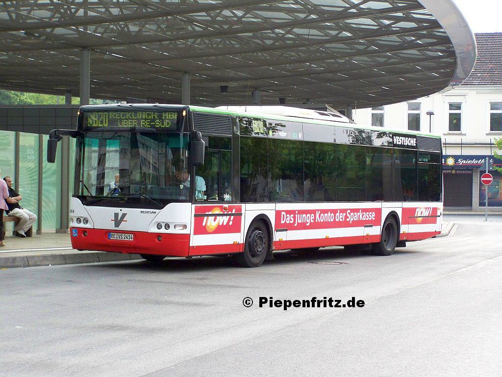Neoplan N4416 Beschaffungsjahr 2001, verbrannt.