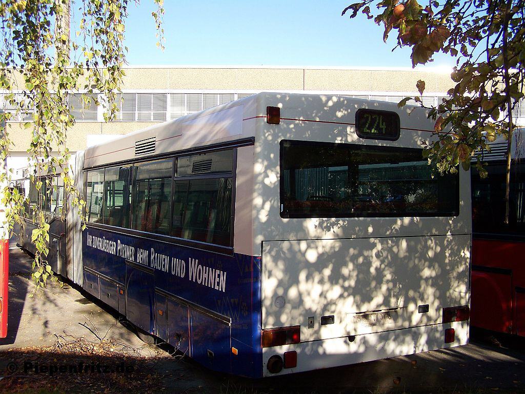 Neoplan N4021 Beschaffungsjahr 1993, ausgem. 2010.
