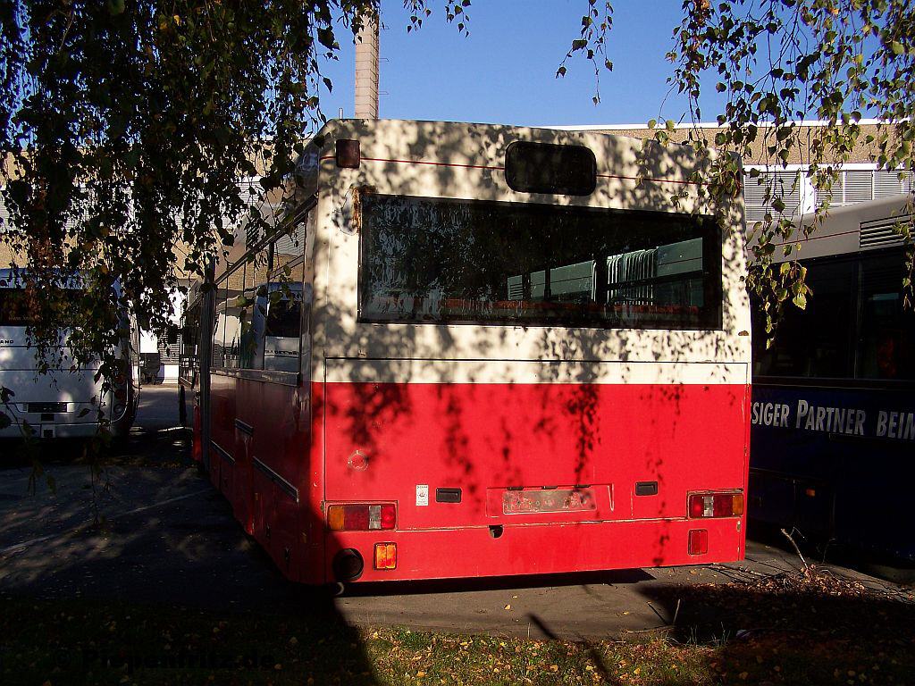 Neoplan N4021 Beschaffungsjahr 1993, ausgem. 2010.